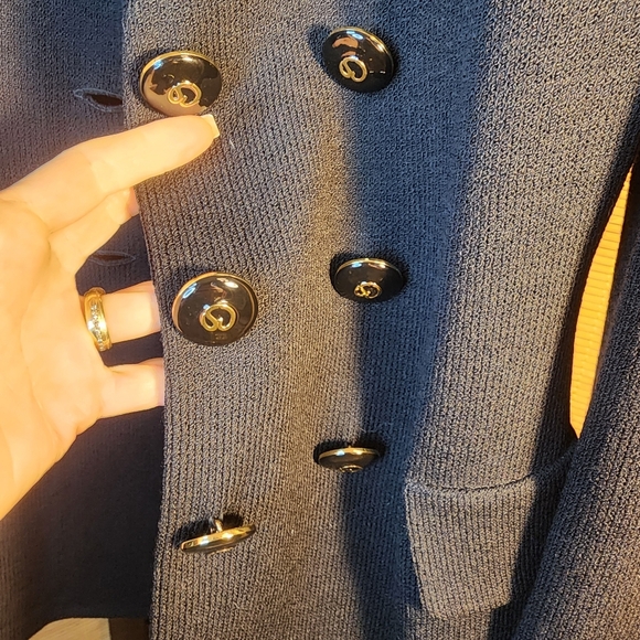 St. John Collection Blazer - Picture 3 of 14